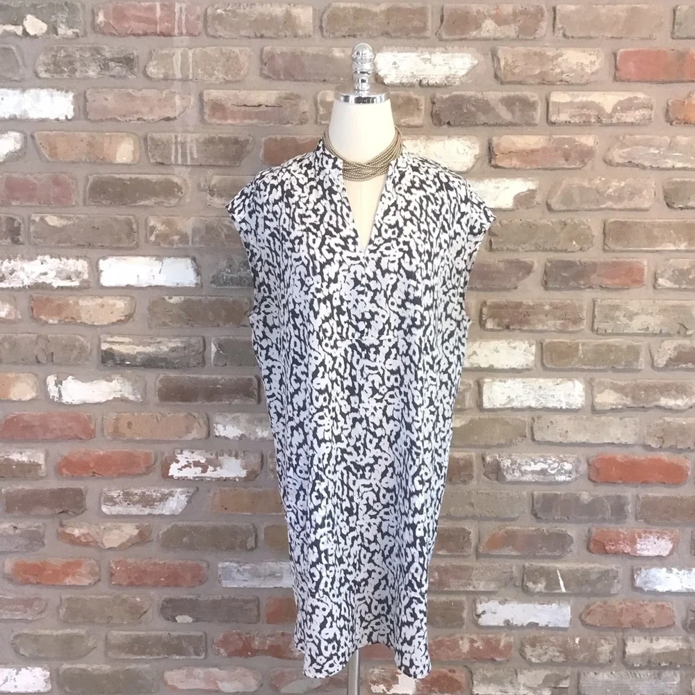 J. CREW Women’s Navy White Leopard Print V-neck Sheath Dress L